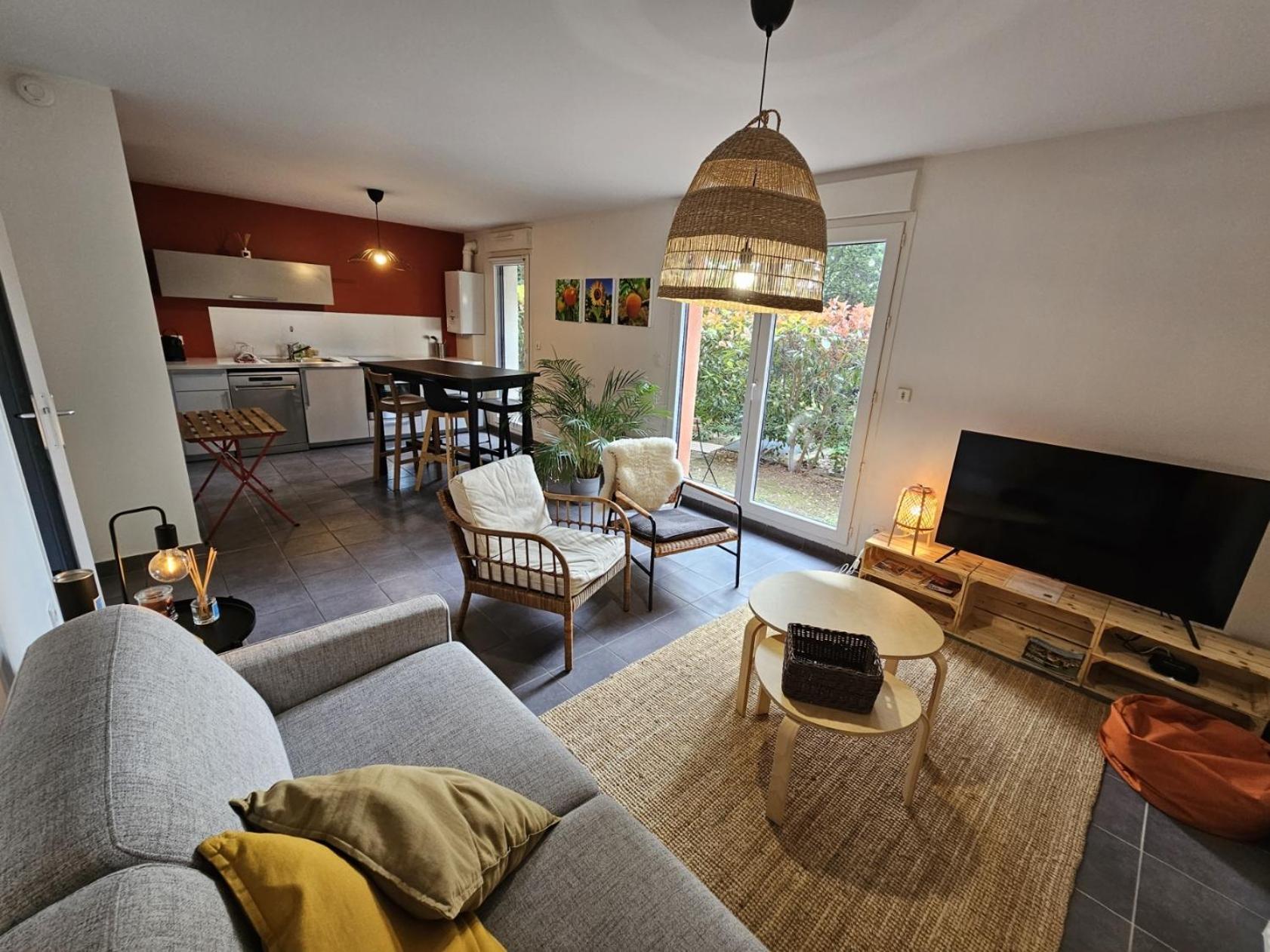 Le Loft De Genas - La Cabane Dış mekan fotoğraf